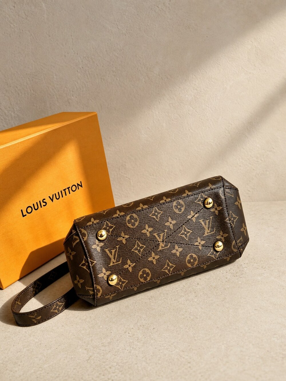 Louis Vuitton Montaigne BB Bag | New / Unused - Picture 4 of 6